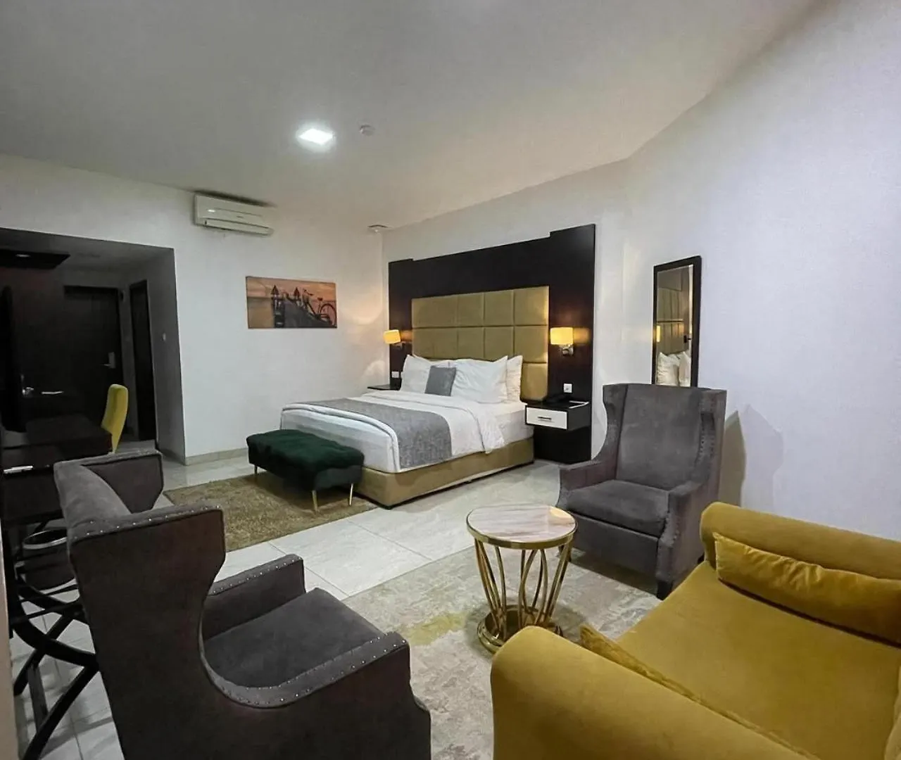 ****  Hotel Olive Aero Suites Near Delhi Airport New Delhi India